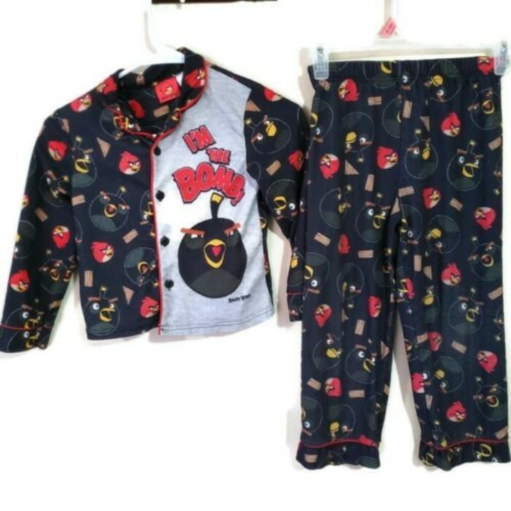 Angry Birds Pajamas set Boys 6/7 black pants top